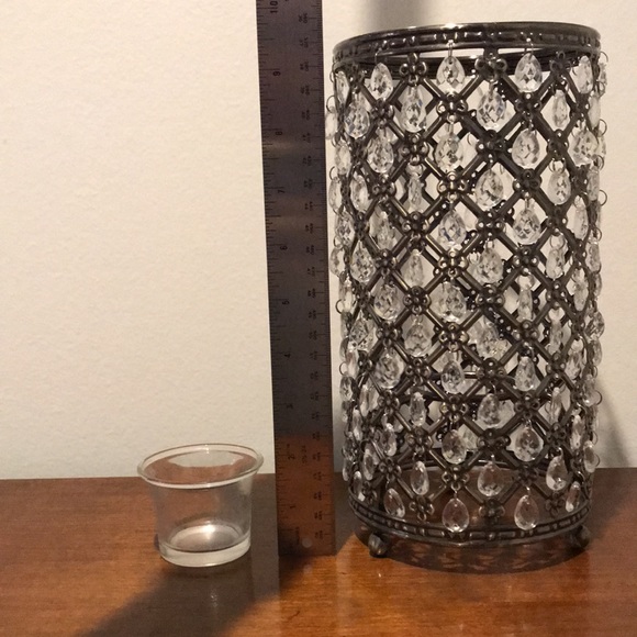 Gorgeous votive crystal candle holders. Antique finish. - Picture 5 of 7